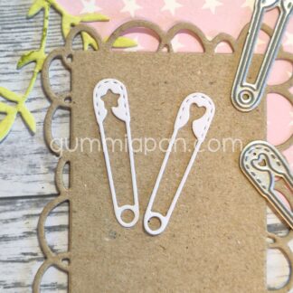 Två Säkerhetsnålar