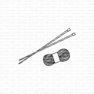 Knitting needles & yarn