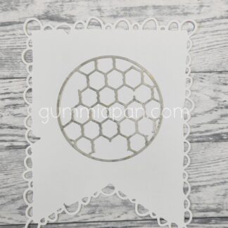 Chicken wire in circle