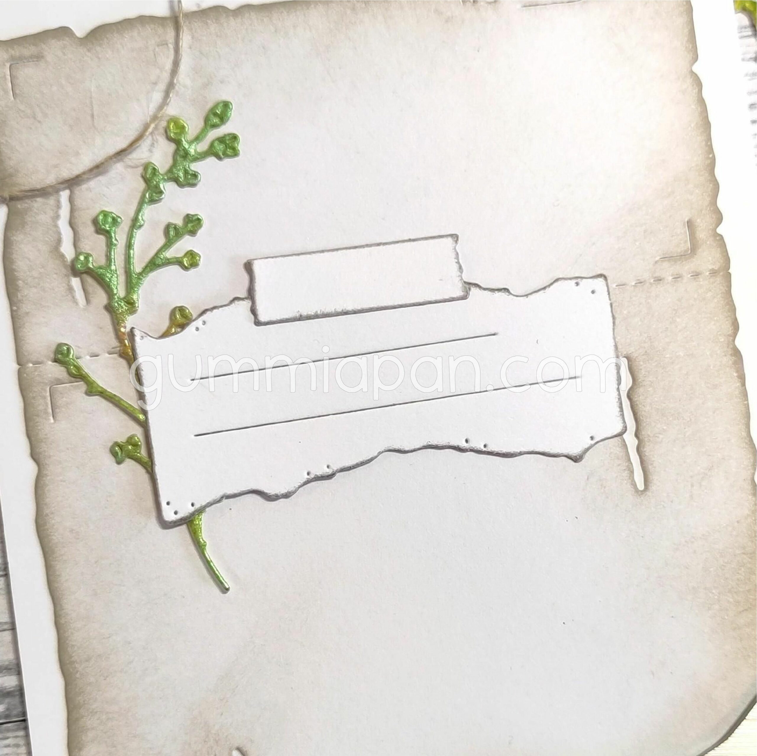 Avriven Papperslapp Med Tejp